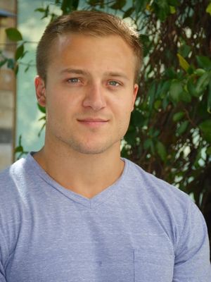 Kyle Hunt – Writer & Coach