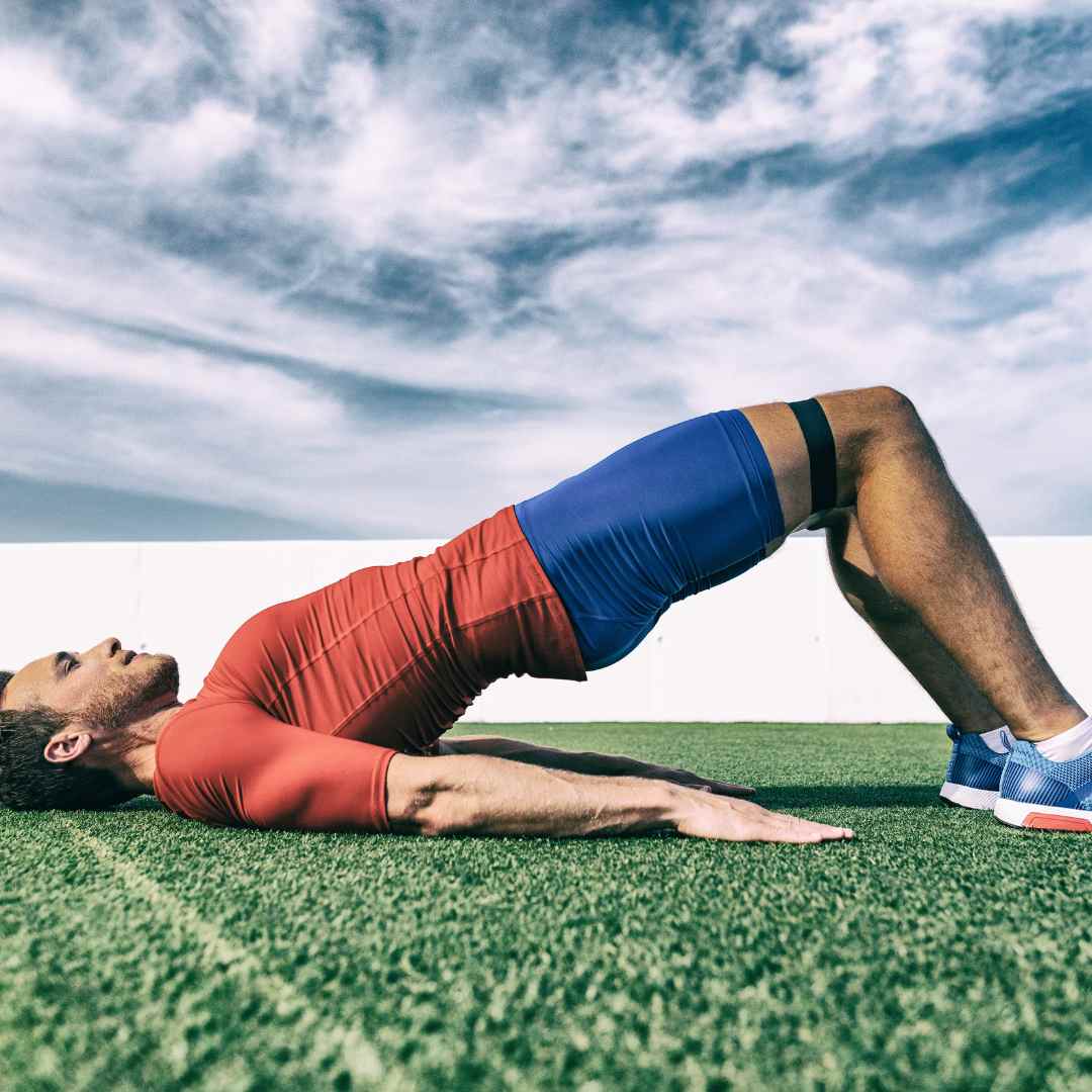 Cook Bridge Exercise Glute Bridge Exercise: Correct Form & 8 Variations – SET FOR SET