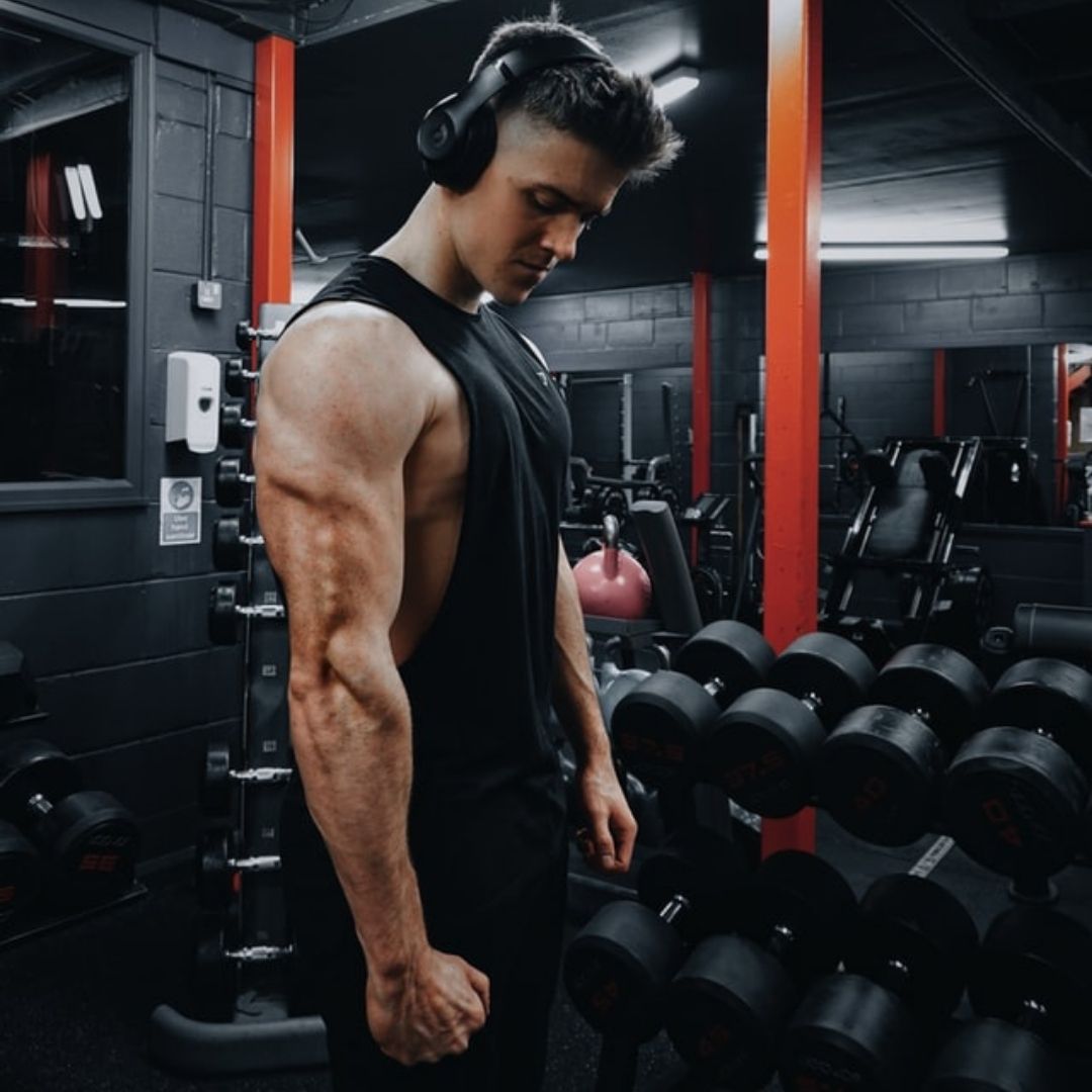 How to Do French Curls for Tricep Development 
