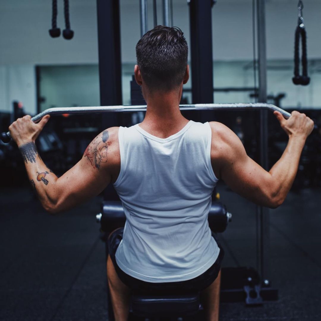 best lat pulldown machine