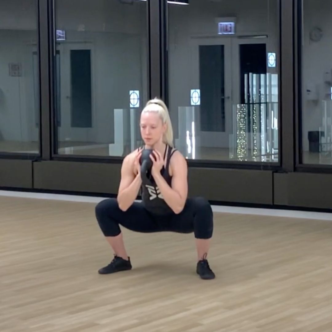 kettlebell sumo squat