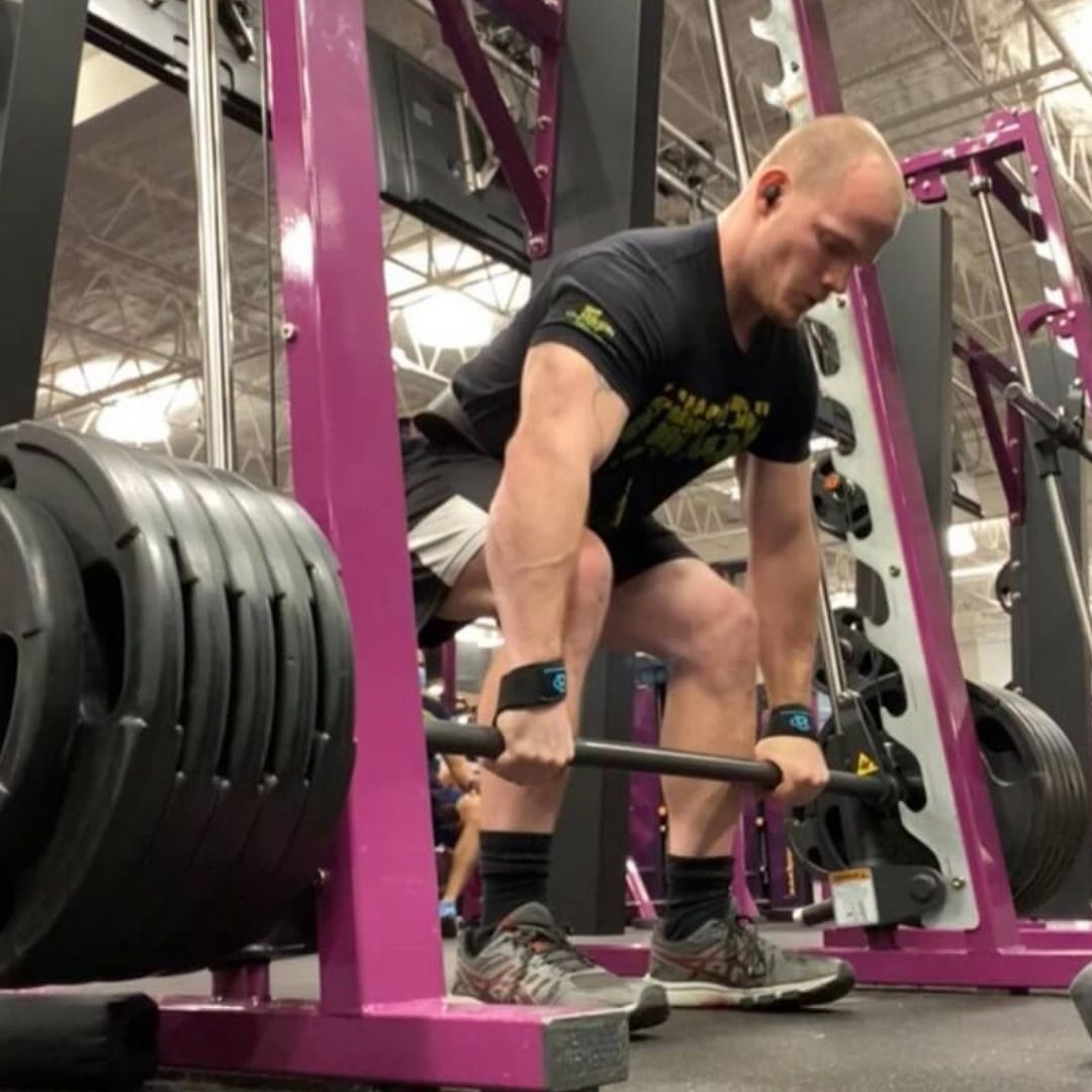 smith machine deadlifts