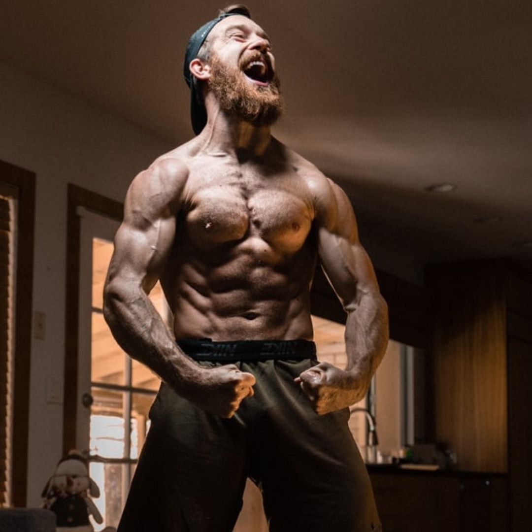 What 30 Days of Weighted Calisthenics Workouts Did to This Man's Body